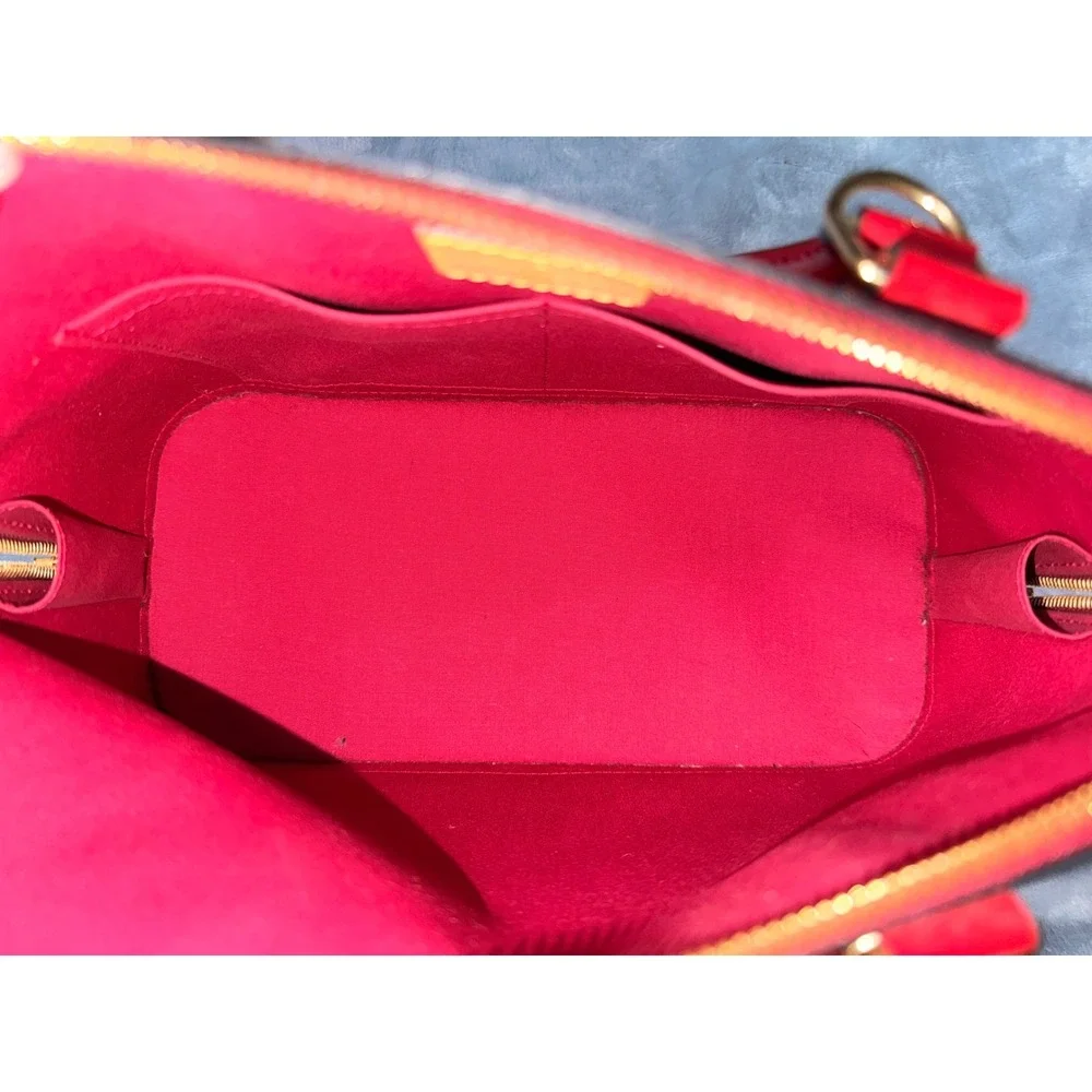 Louis Vuitton Alma PM Monogram Vernis Leather Red Pomme D'Amour FL4143 w/ COA - Picture 10 of 16
